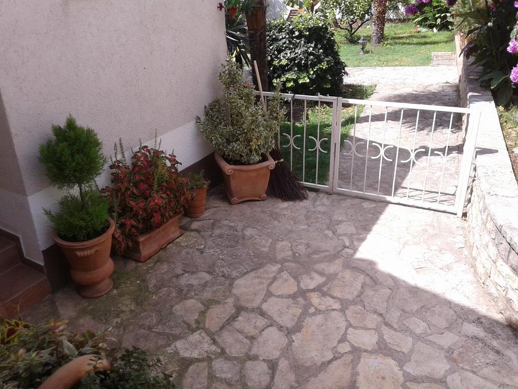 Apartments Terra Biograd Na Moru Luaran gambar