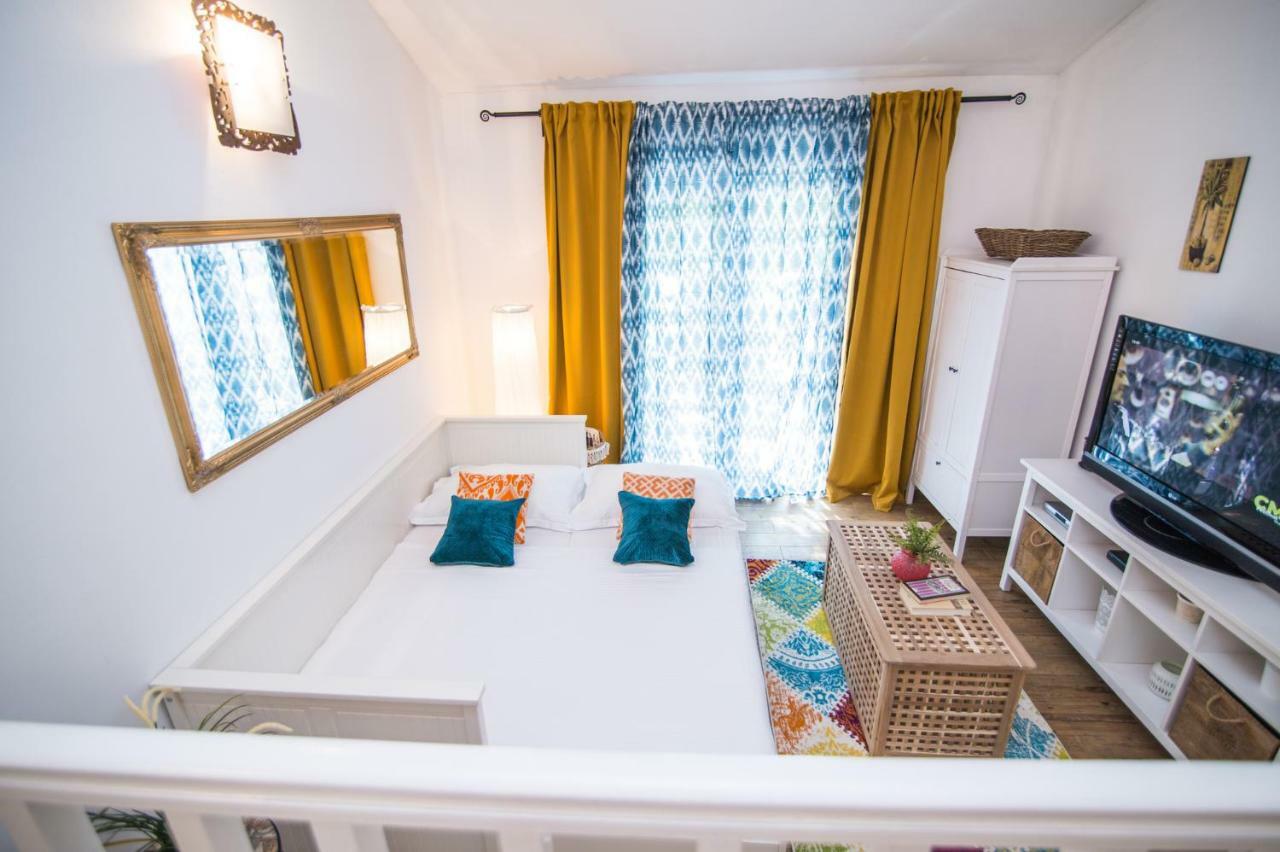 Apartments Terra Biograd Na Moru Luaran gambar