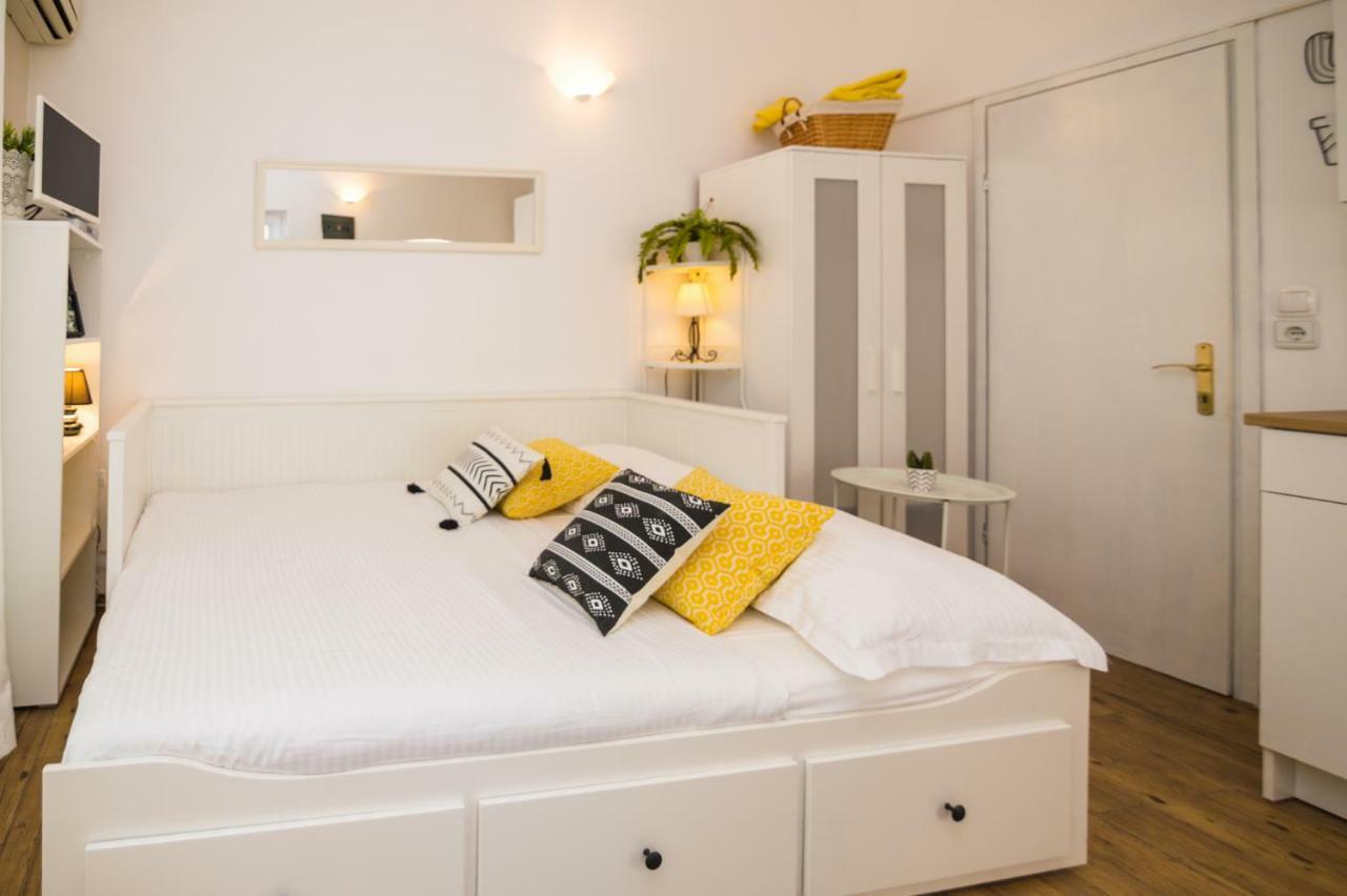 Apartments Terra Biograd Na Moru Luaran gambar